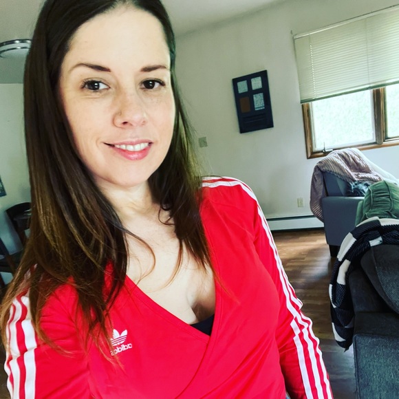 Meet your Posher, Val - Picture 4 of 4